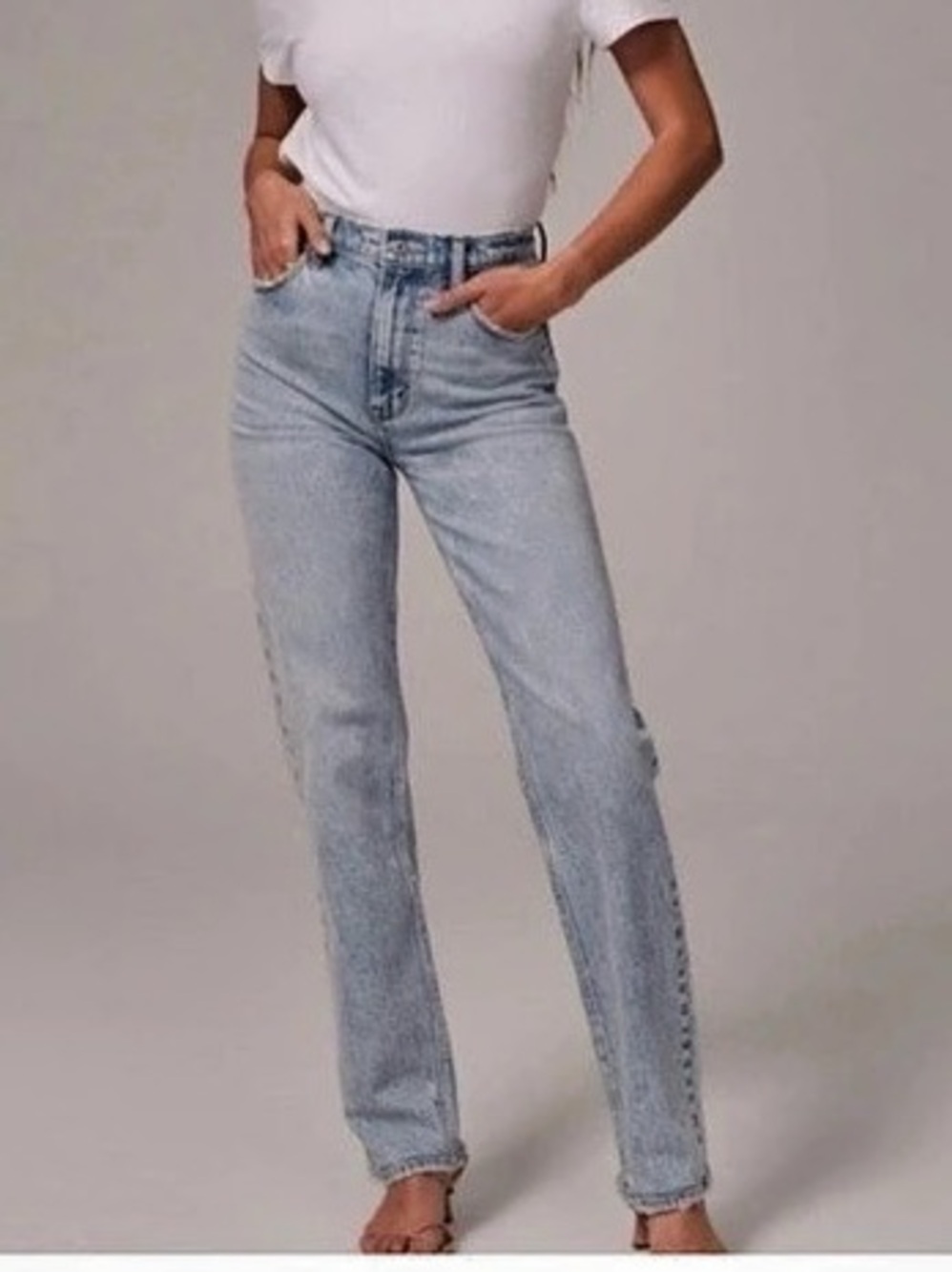 Abercrombie & Fitch The '90s Slim Straight Ultra High Rise Jeans Waist 29 8 long